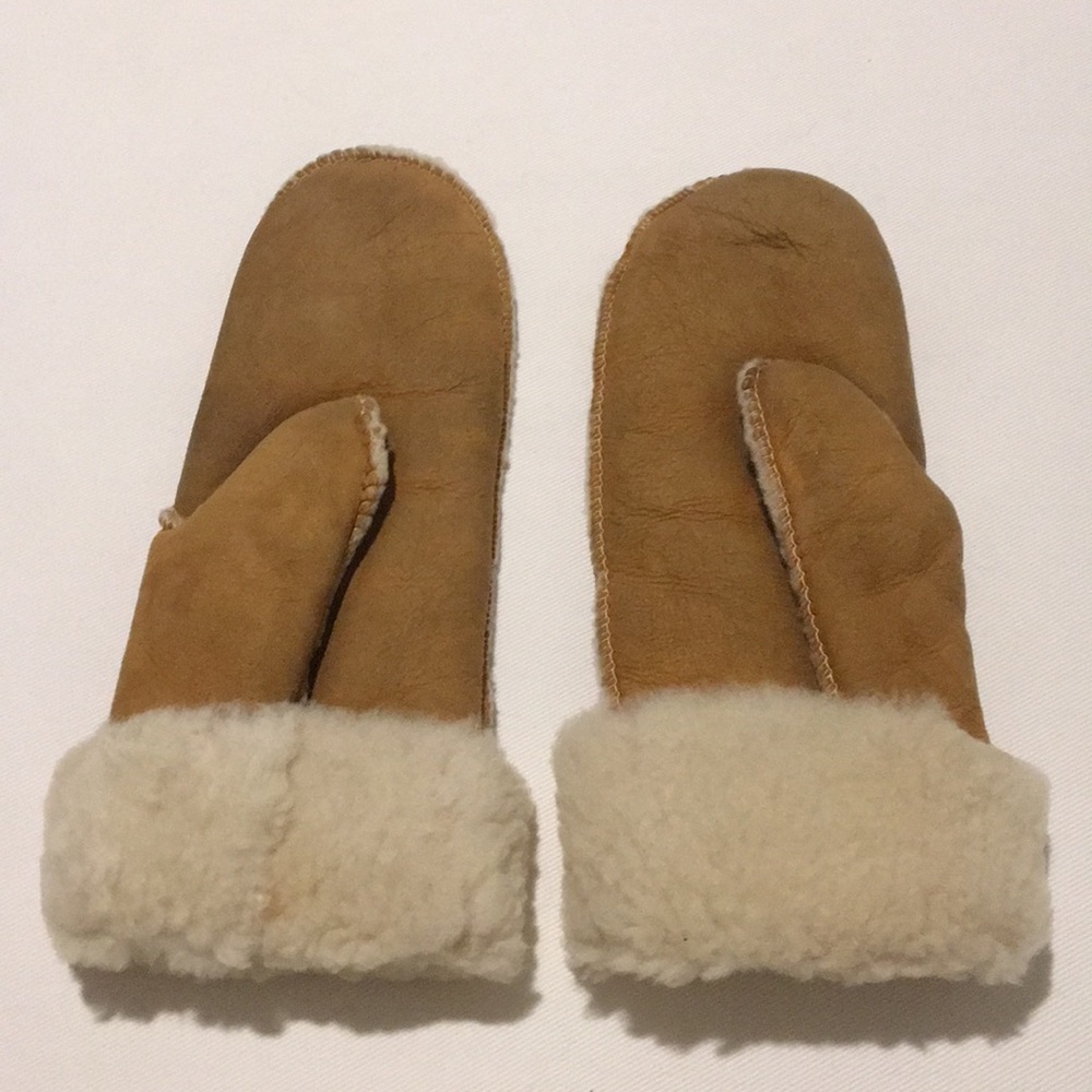 Wolly Bully Sheepskin Mittens